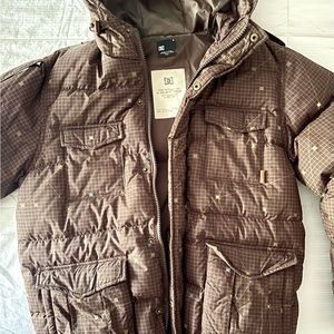 Beautiful “Puffer Ski Jacket” warm… never worn!